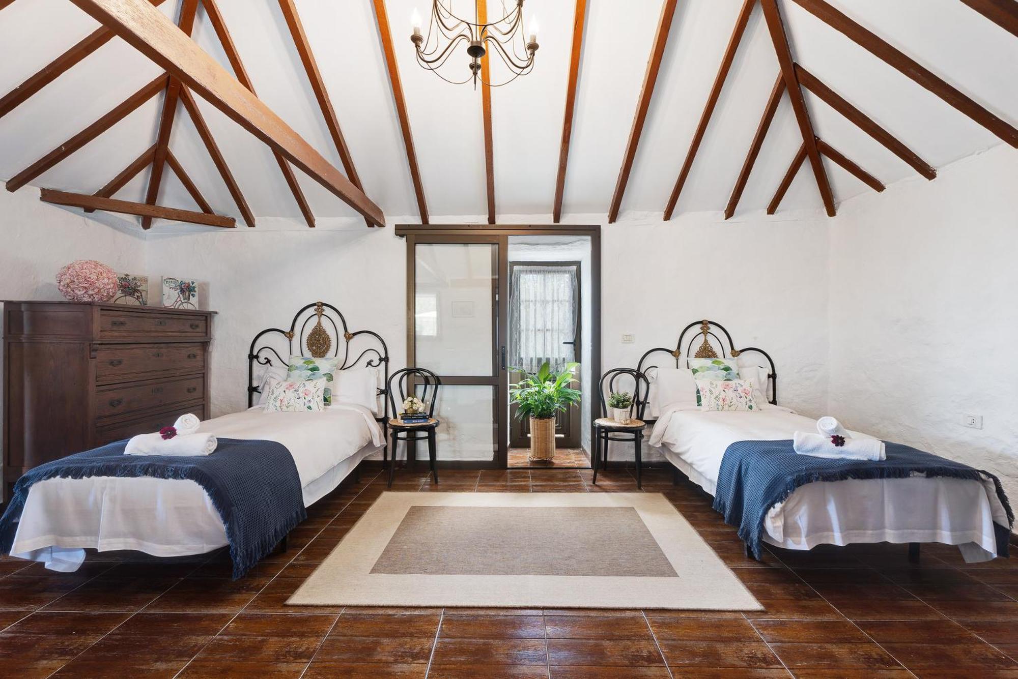 הוילה איקוד דה לוס וינוס Casa Rosalia מראה חיצוני תמונה